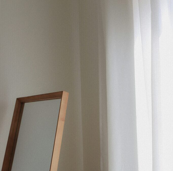 How to Cope With Body Checking in Eating Disorder Recovery